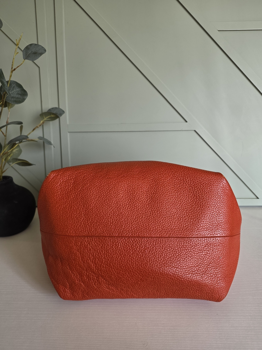 Vera Pelle Pebbled Leather Shoulder Hobo in Burnt Orange - Picture 6 of 13